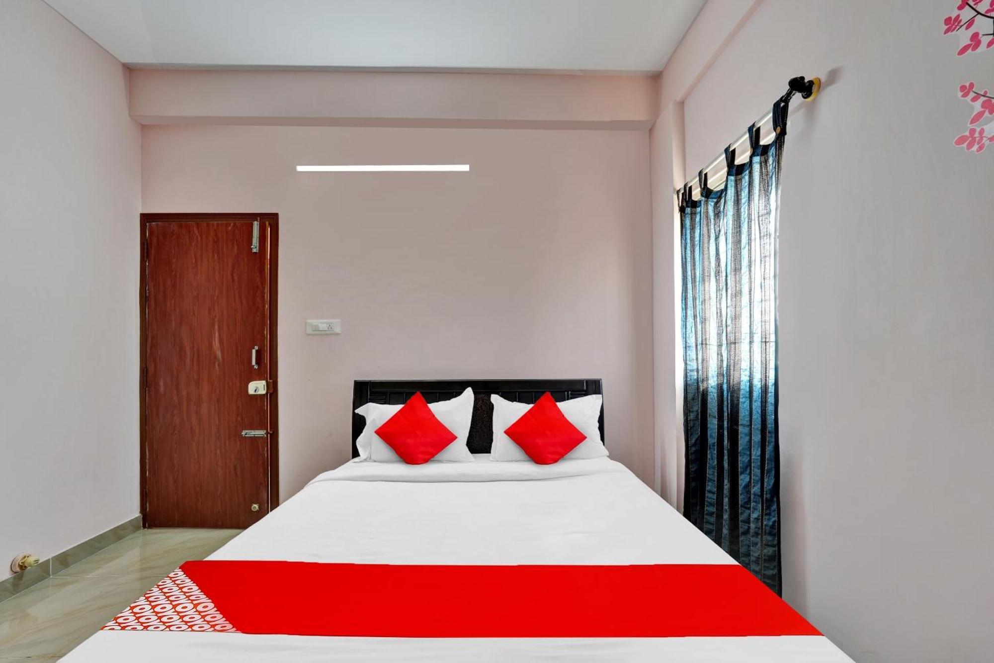 Spot On Sanjay Lodge Yelahanka Esterno foto
