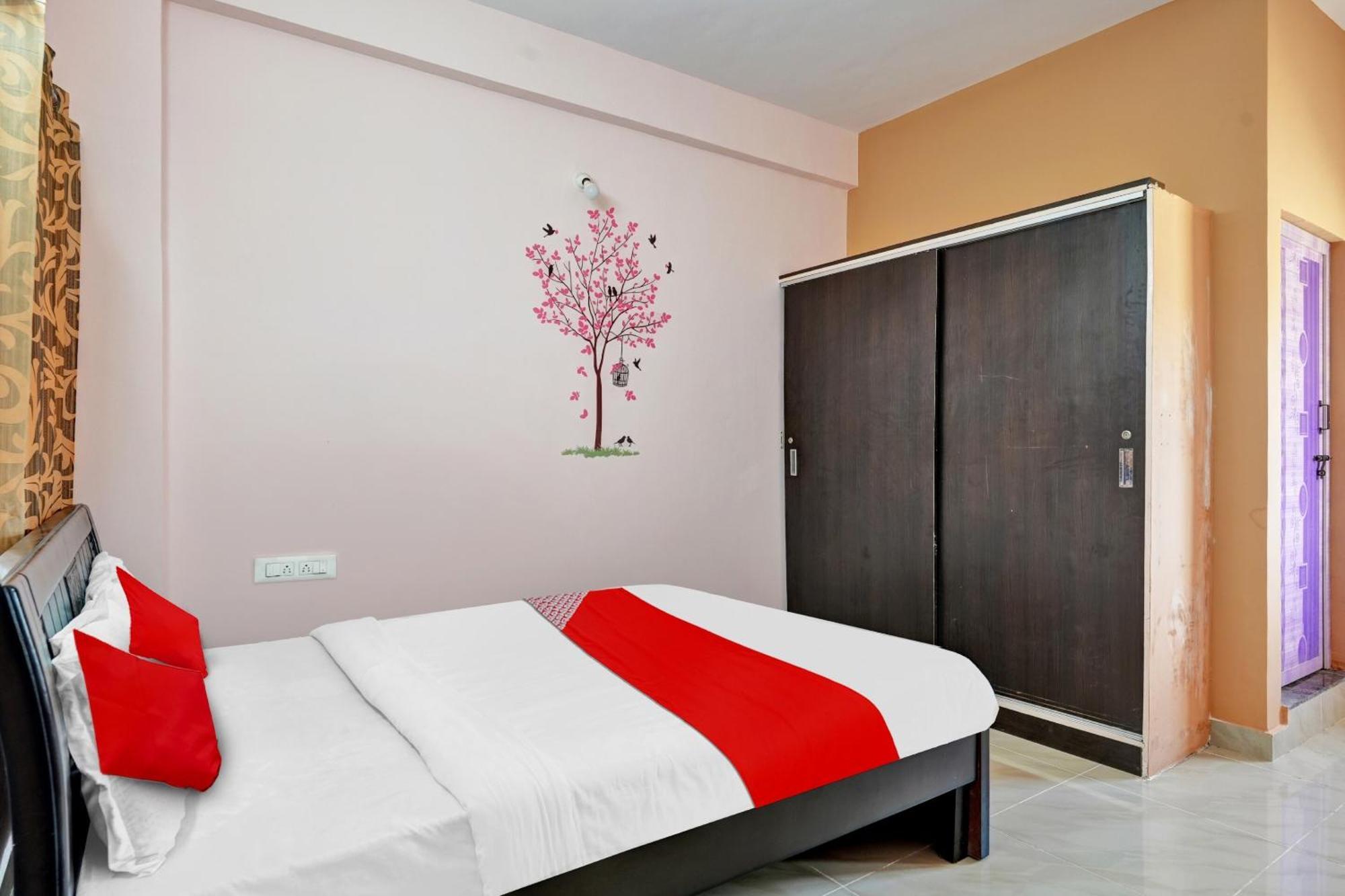 Spot On Sanjay Lodge Yelahanka Esterno foto